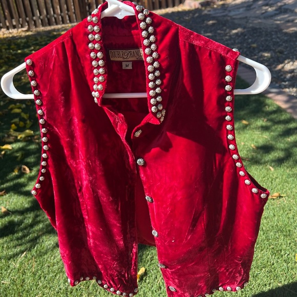 Double D Ranch red velvet western vest - Picture 4 of 8